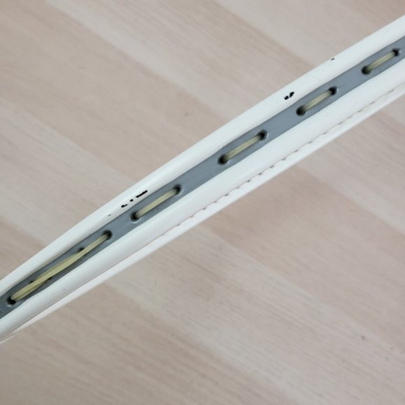 PRO KENNEX Ceramic Pro 90 (4 3/8" Grip) Good Condition - Picture 5 of 16